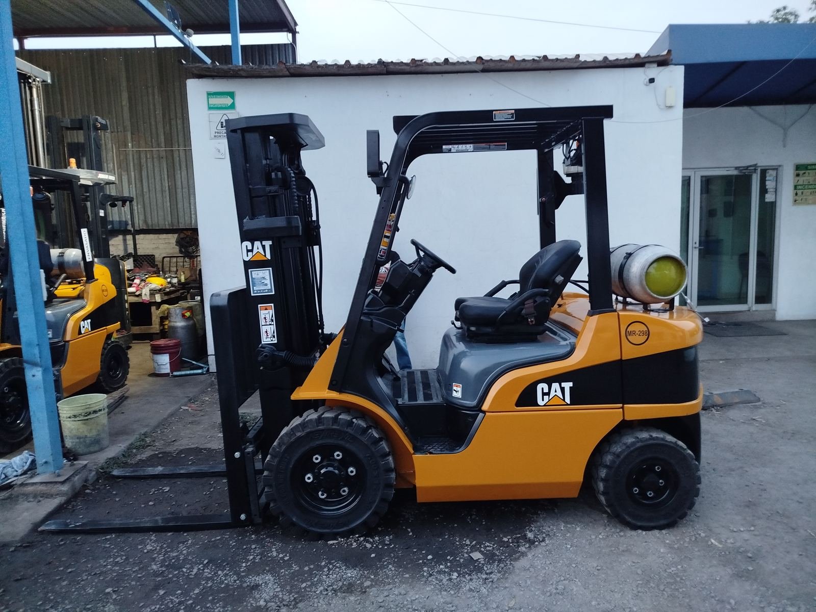 MR-298 Caterpillar GP25N